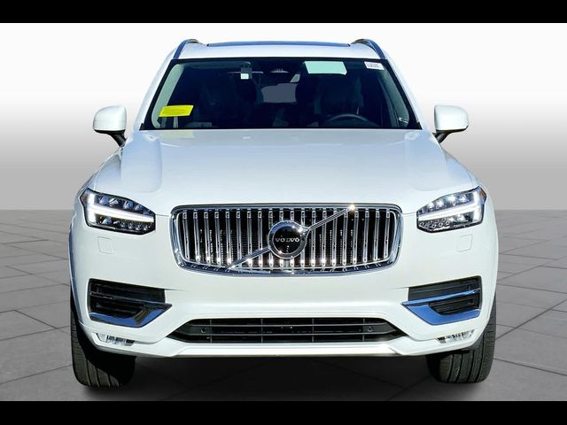 2025 Volvo XC90 Plus