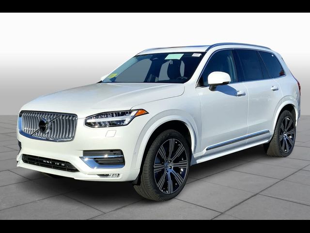 2025 Volvo XC90 Plus