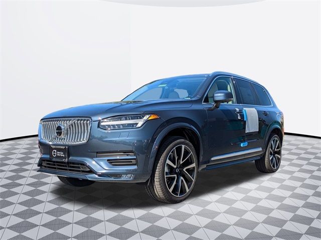 2025 Volvo XC90 Plus