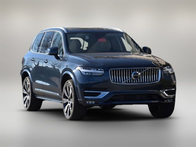 2025 Volvo XC90 Plus