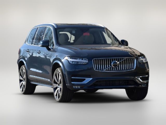 2025 Volvo XC90 Plus