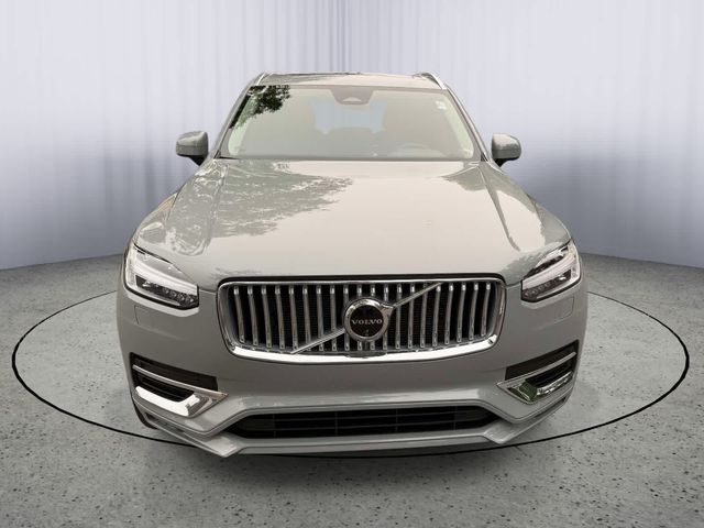 2025 Volvo XC90 Plus