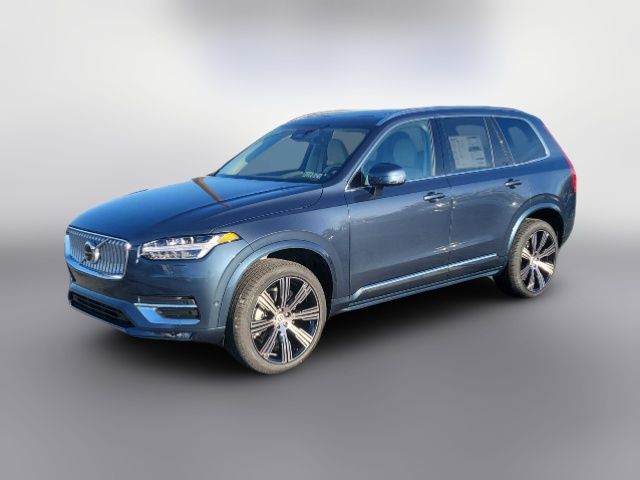 2025 Volvo XC90 Plus