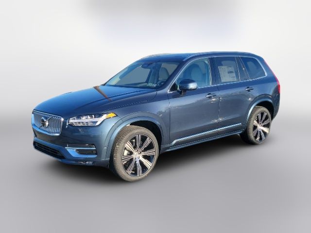 2025 Volvo XC90 Plus