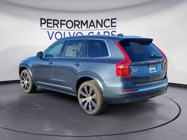 2025 Volvo XC90 Plus