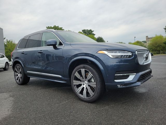 2025 Volvo XC90 Plus