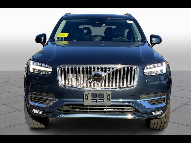 2025 Volvo XC90 Plus