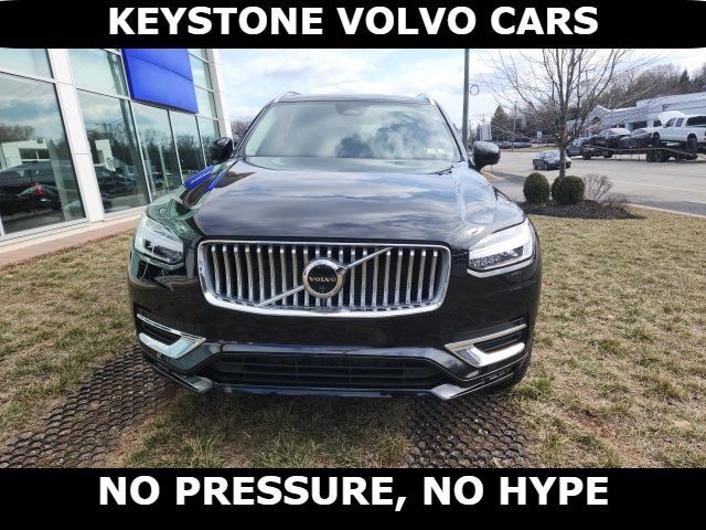 2025 Volvo XC90 Plus