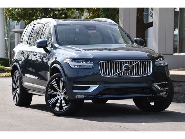 2025 Volvo XC90 Plus