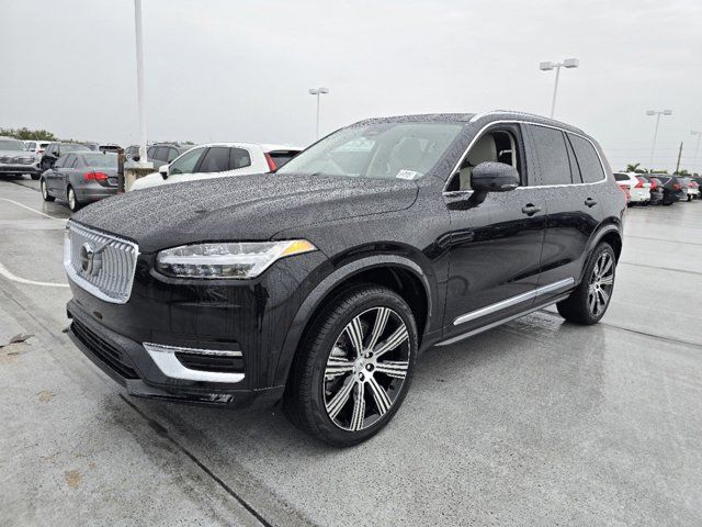 2025 Volvo XC90 Plus