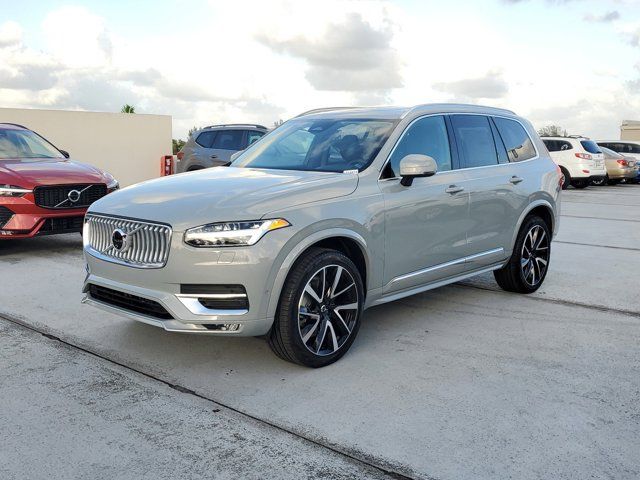 2025 Volvo XC90 Plus