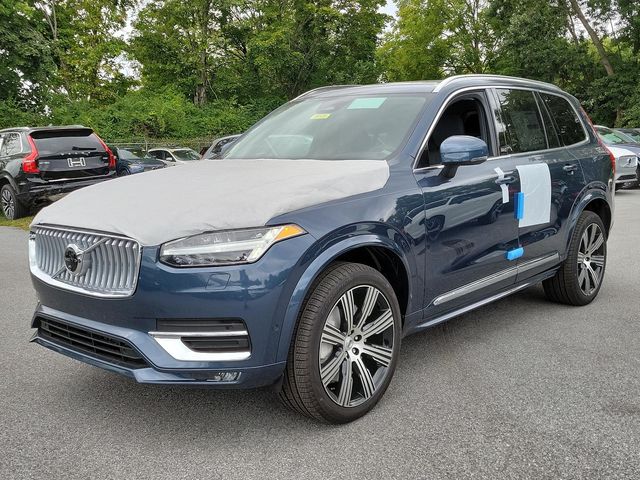 2025 Volvo XC90 Plus