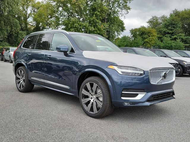 2025 Volvo XC90 Plus