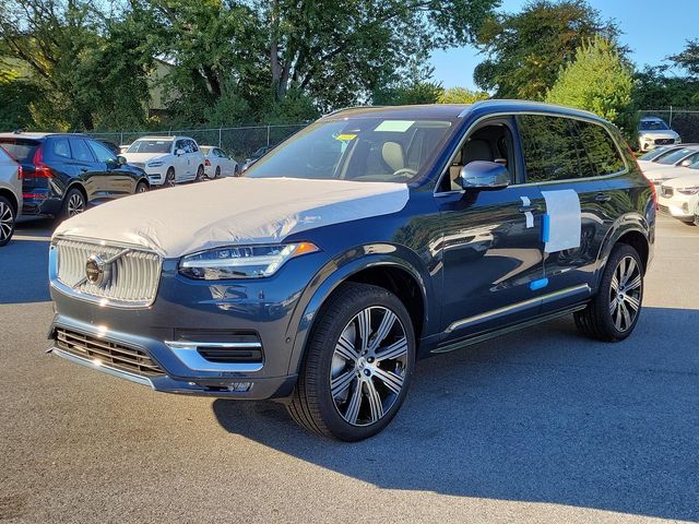 2025 Volvo XC90 Plus