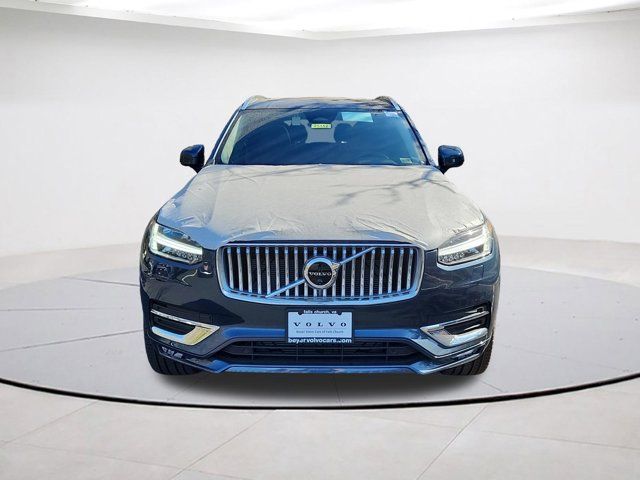 2025 Volvo XC90 Plus