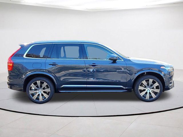 2025 Volvo XC90 Plus