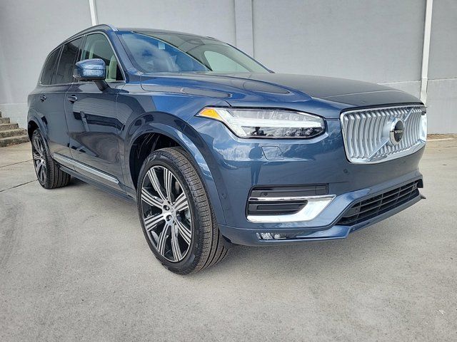 2025 Volvo XC90 Plus