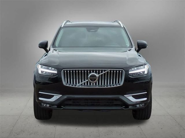2025 Volvo XC90 Plus