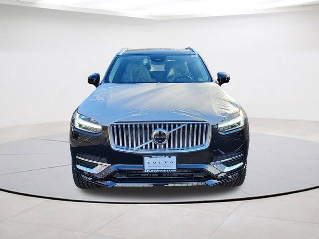 2025 Volvo XC90 Plus