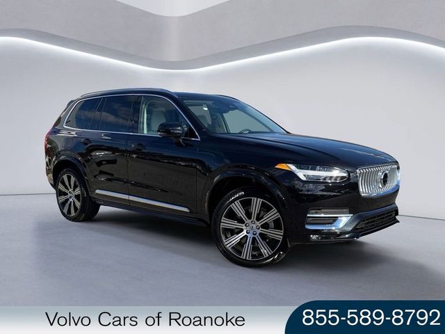 2025 Volvo XC90 Plus