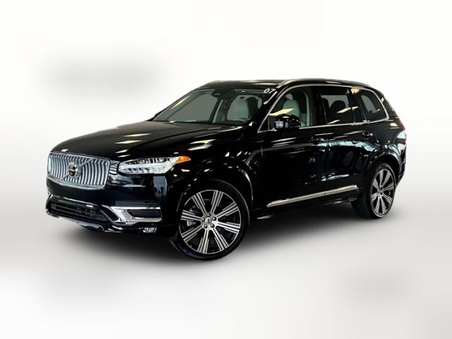2025 Volvo XC90 Plus
