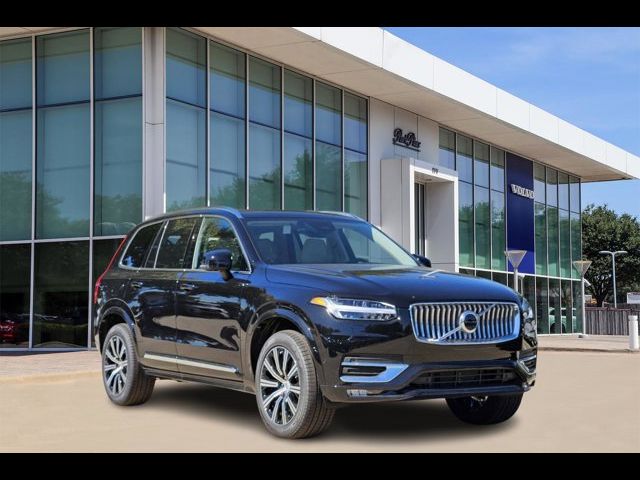 2025 Volvo XC90 Plus