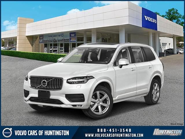 2025 Volvo XC90 Plus