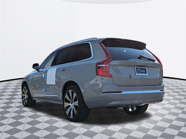 2025 Volvo XC90 Plus