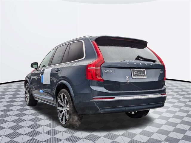 2025 Volvo XC90 Plus