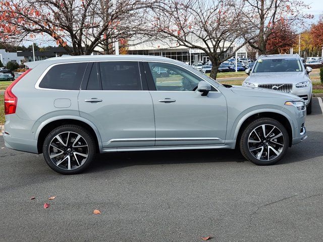 2025 Volvo XC90 Plus