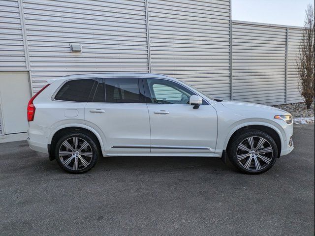 2025 Volvo XC90 Plus