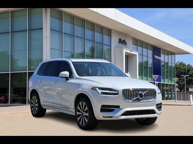 2025 Volvo XC90 Plus