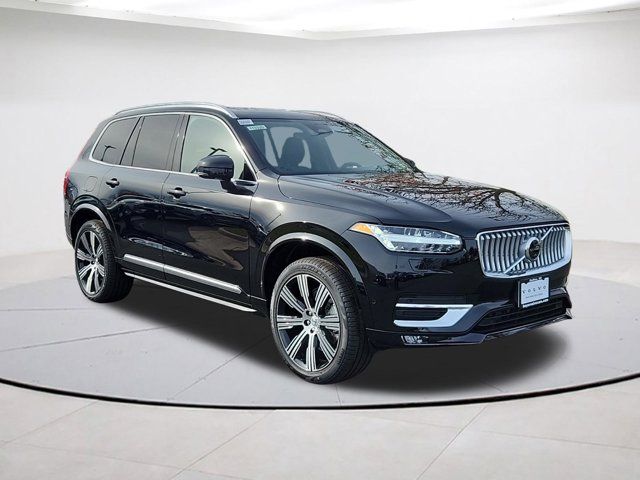 2025 Volvo XC90 Plus