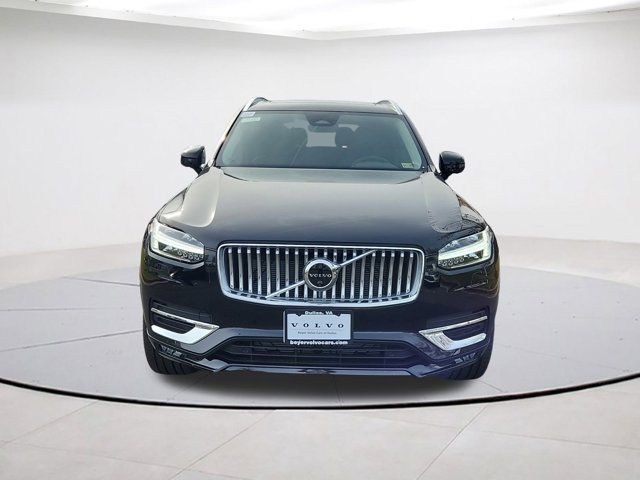 2025 Volvo XC90 Plus