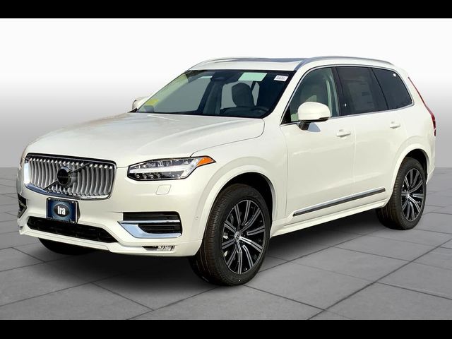 2025 Volvo XC90 Plus