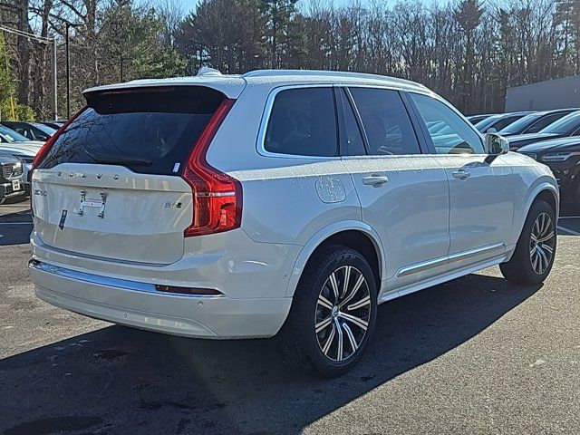 2025 Volvo XC90 Plus