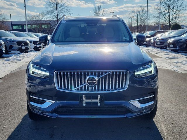 2025 Volvo XC90 Plus