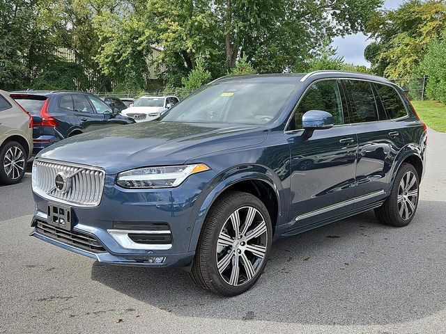 2025 Volvo XC90 Plus