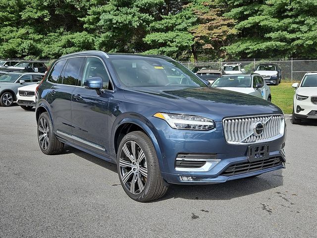 2025 Volvo XC90 Plus