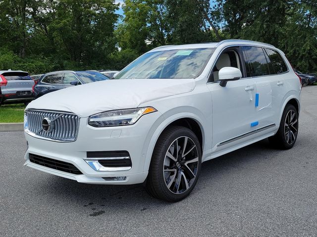 2025 Volvo XC90 Plus