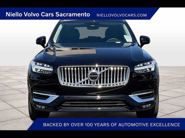 2025 Volvo XC90 Plus