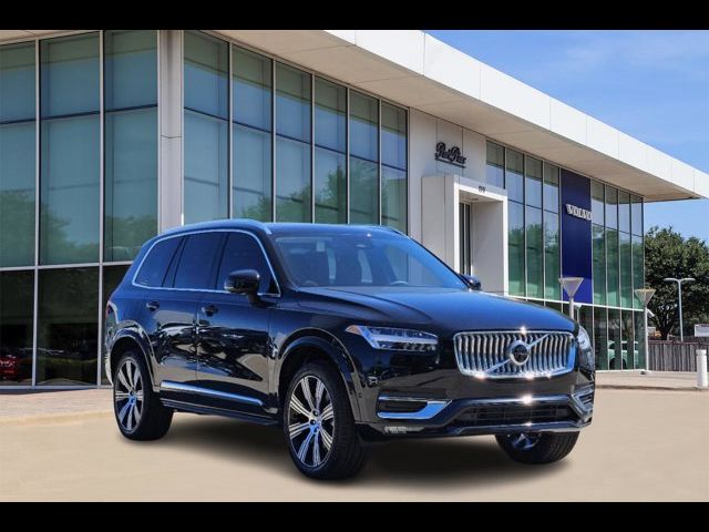 2025 Volvo XC90 Plus