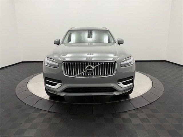 2025 Volvo XC90 Plus