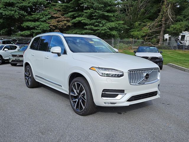 2025 Volvo XC90 Plus