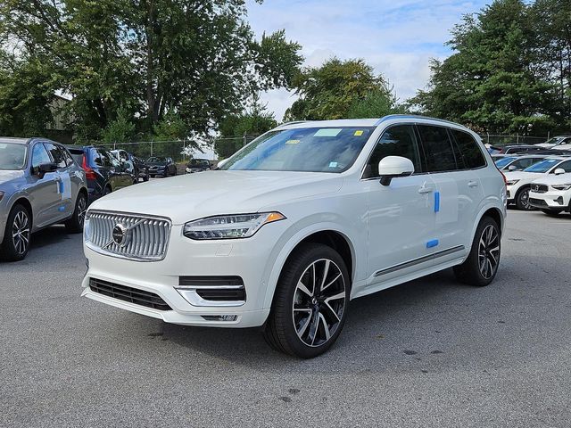 2025 Volvo XC90 Plus