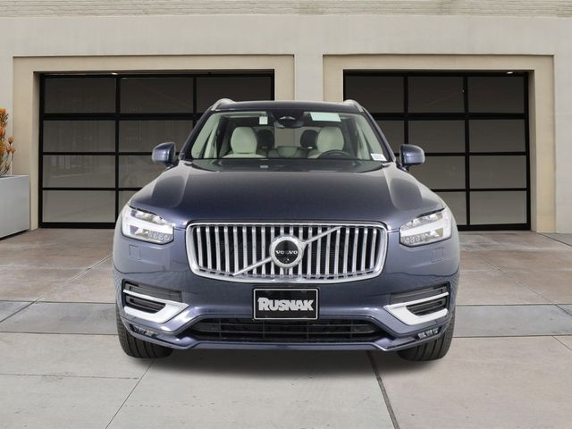 2025 Volvo XC90 Plus