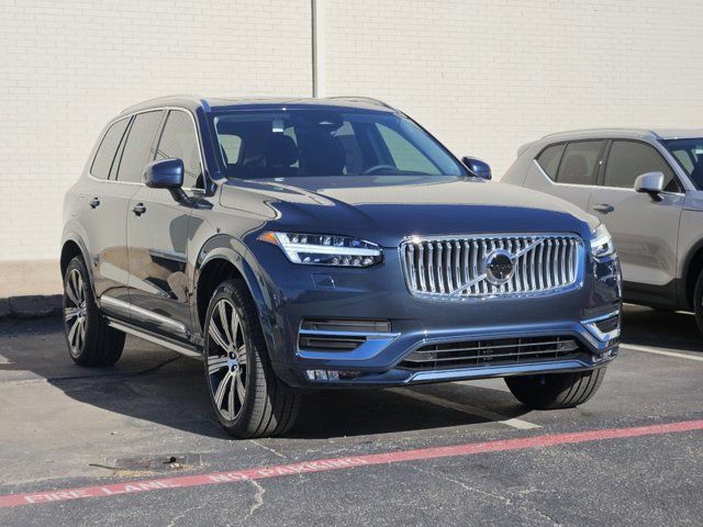 2025 Volvo XC90 Plus