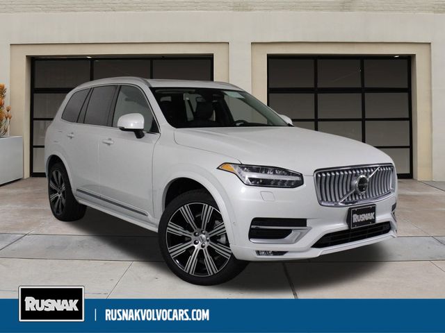 2025 Volvo XC90 Plus