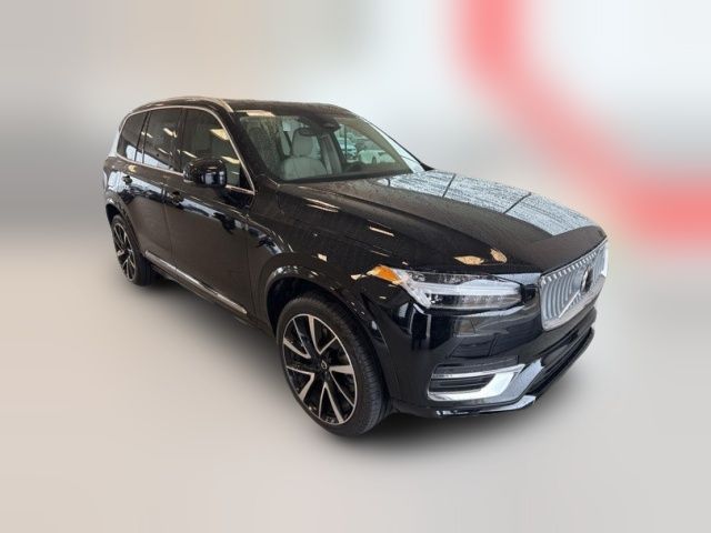 2025 Volvo XC90 Plus