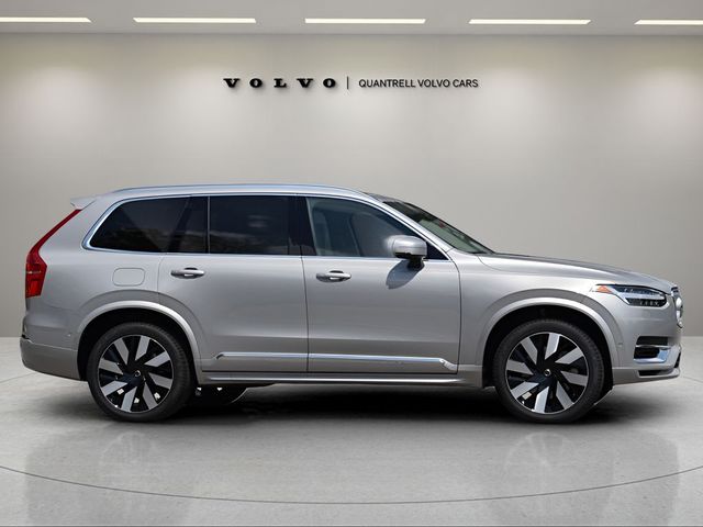 2025 Volvo XC90 Plug-In Hybrid Plus